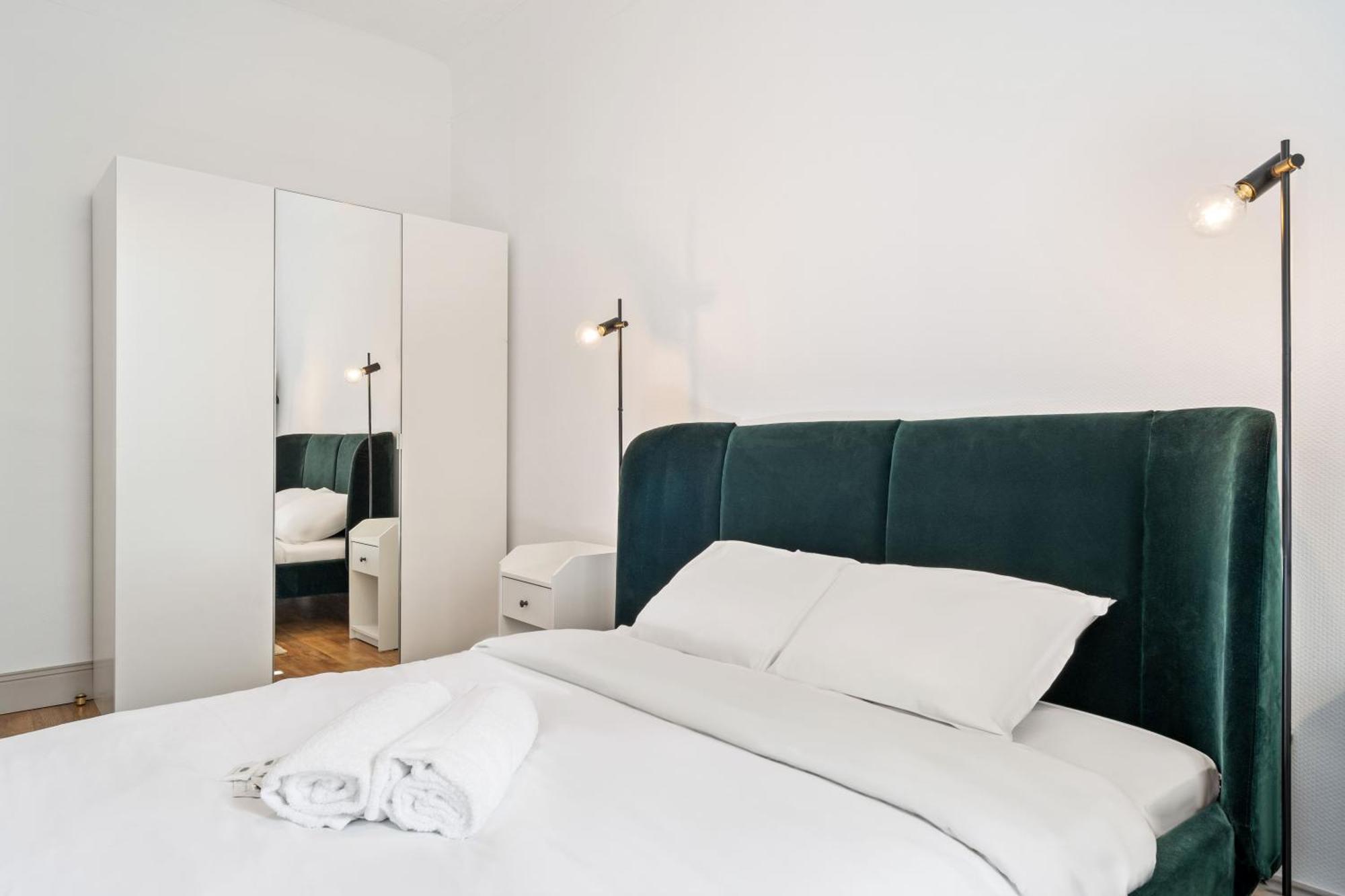 Stylish 2-bed In Gare, Near Cafes & Shop Luxemburg